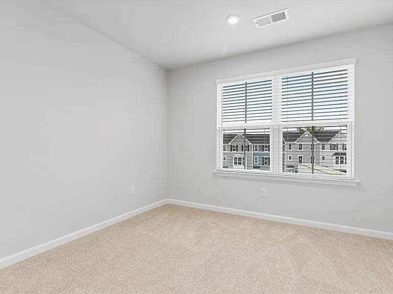 151 Crown St — Photo 21
