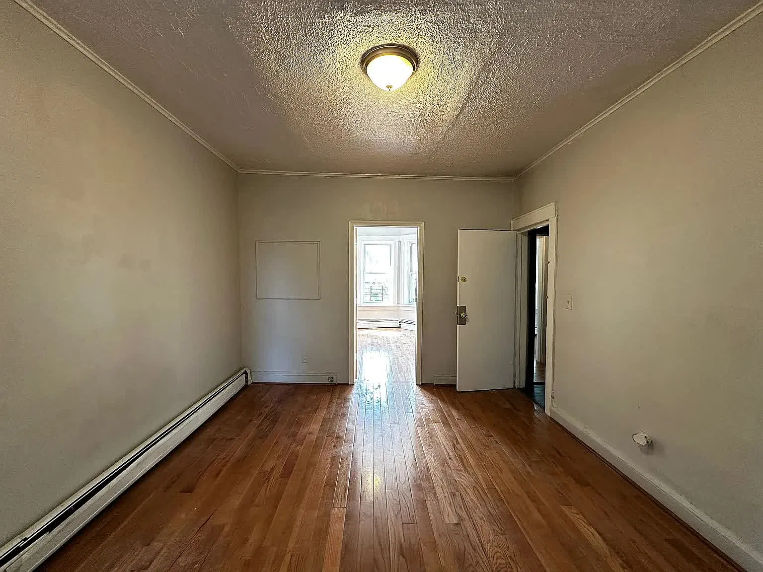 126 Bergen Ave — Photo 1