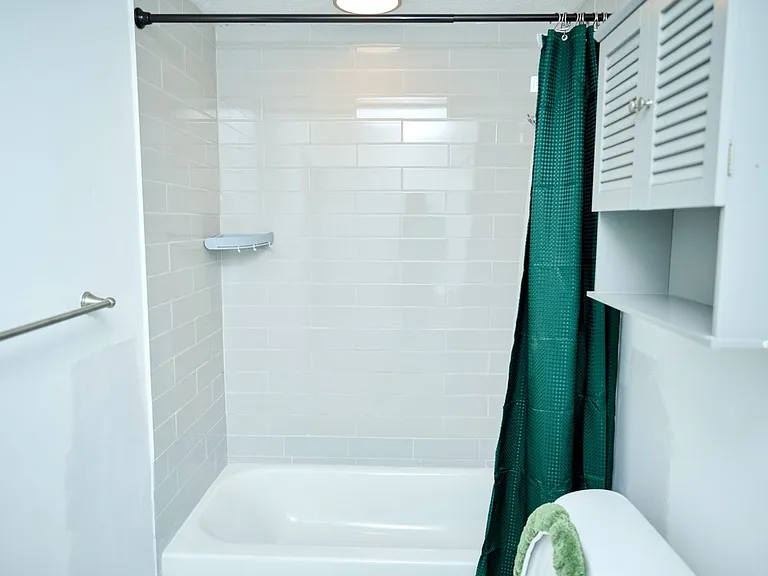 1314 Harwich Dr — Photo 31