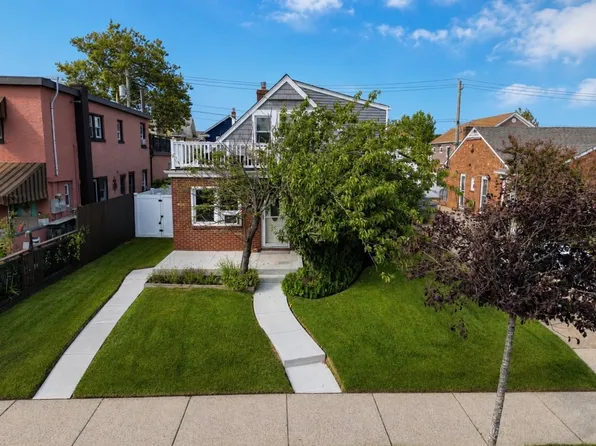 615 W Park Ave Floor 2, Long Beach, NY 11561