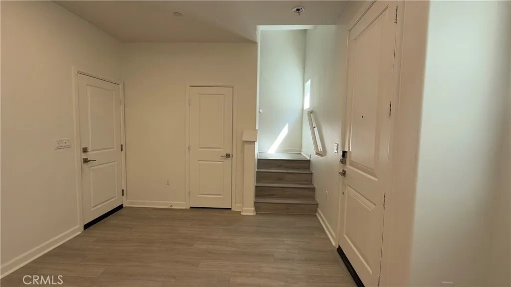 3 bed, 2.5 bath, 1609 sqft, $4,000 — Photo 4