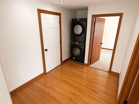 3rd image of 1637 N Humboldt Ave #1