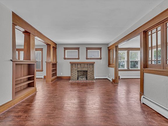 3rd image of 607 Lasalle Ave Floor 1