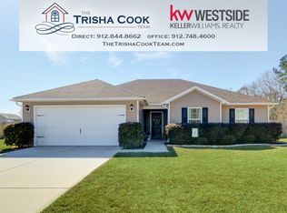 102 Laurel Ln, Guyton, GA 31312