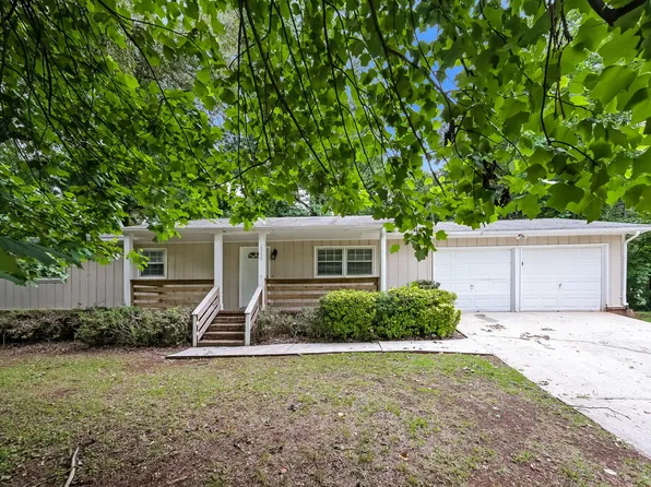 2959 Tiller Trl, Stone Mountain, GA 30087