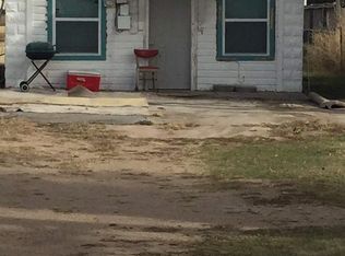 910 May Dr, Dodge City, KS 67801