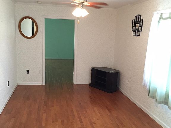 2nd image of 4568 W Broad St