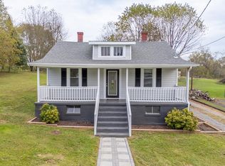 1924 Snider Ln, Pulaski, VA 24301