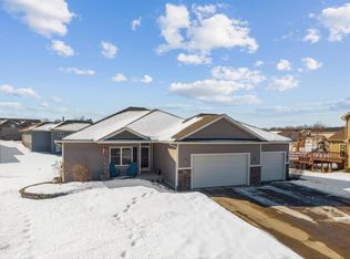 900 Timberline Dr, Polk City, IA 50226