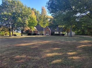23645 W 191st St, Spring Hill, KS 66083