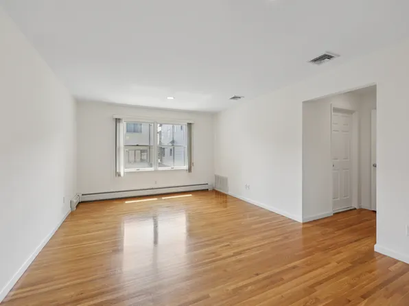 2180 South Street image 10 of 12