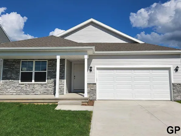 20615 Emiline St, Gretna, NE 68028