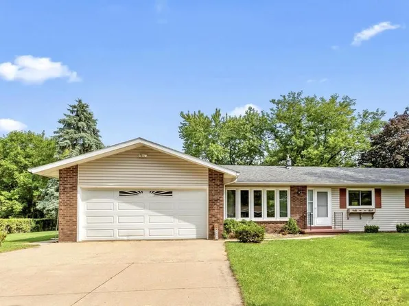 W7072 Lee STREET, Lake Mills, WI 53551