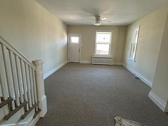 3rd image of 238 W Penn Ave