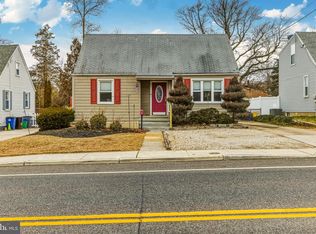 937 Clements Bridge Rd, Barrington, NJ 08007