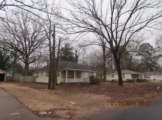 1007 Pine St, Crossett, AR 71635