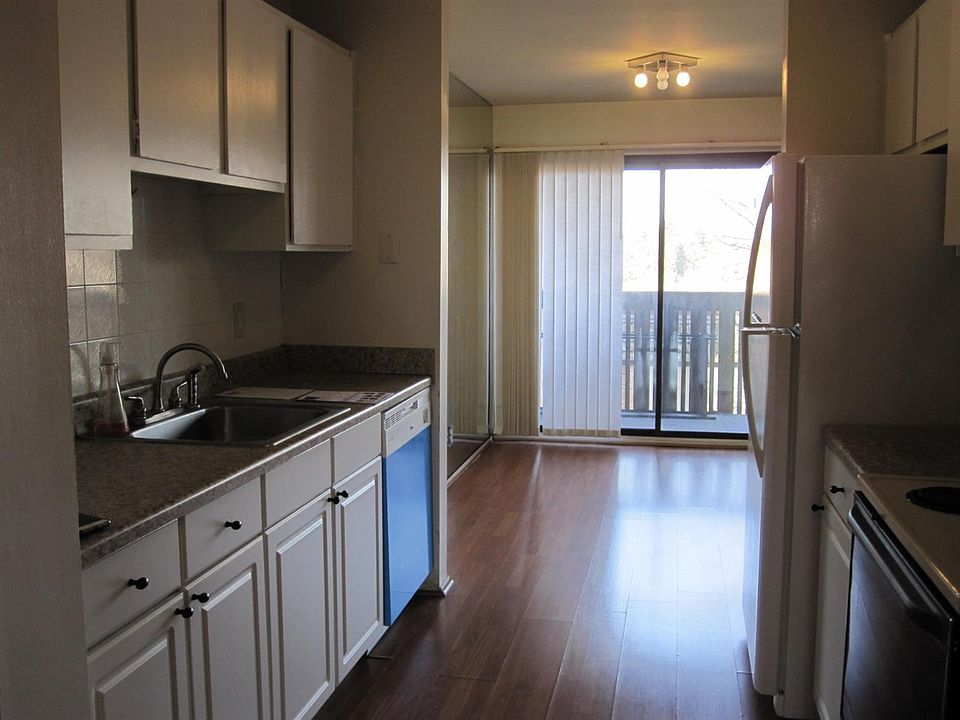 1st image of 2142 Pauline Blvd APT 104