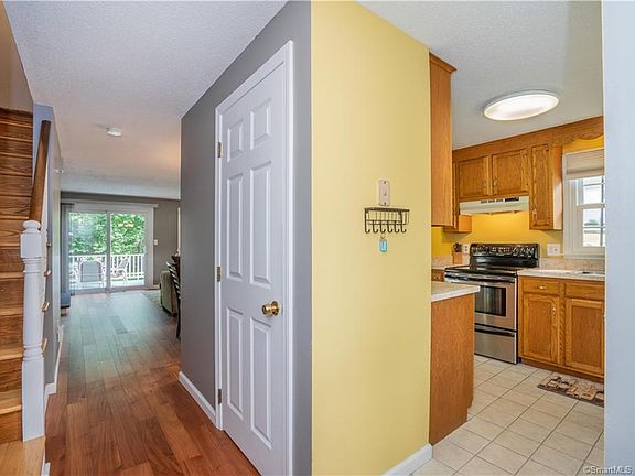 4th image of 21 Hubbard Run Dr #21