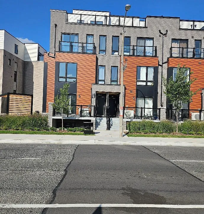 165 Tapscott Rd #239