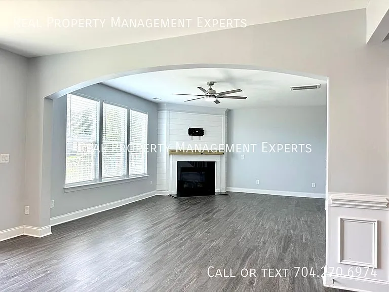 112 Cramerton Mills Pkwy — Photo 7