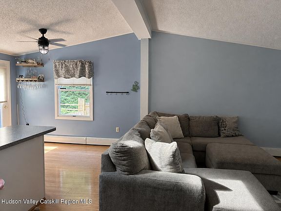 5th image of 324 1st Avenue