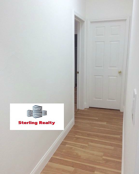 1st image of 25-1 21 St #3