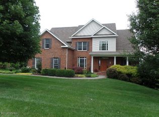 607 Floyd St, Blacksburg, VA 24060