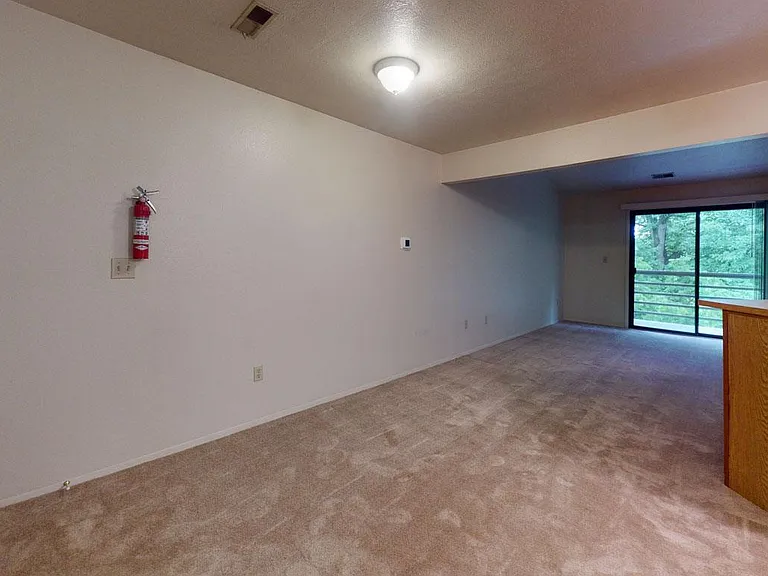 Indian Lakes Apartments — Photo 53