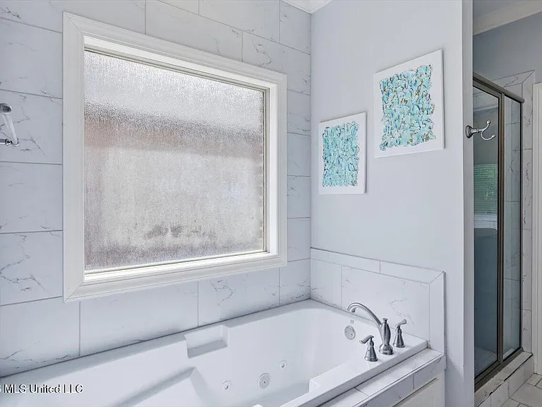 320 Oakville Cir — Photo 22