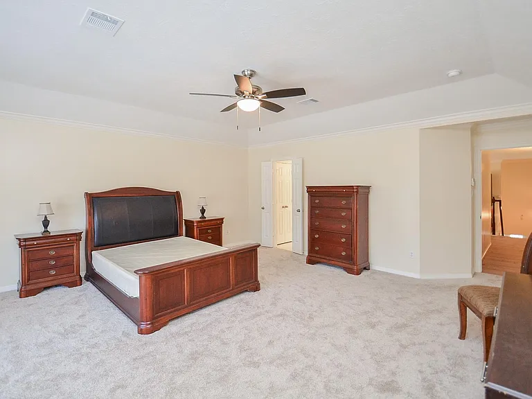 4916 Inker St — Photo 30