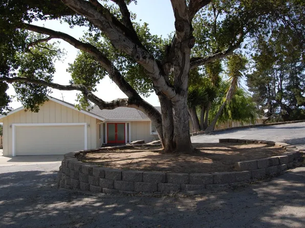 18250 Murphy Hill Rd, Aromas, CA 95004