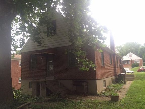 3rd image of 2417 Saint Albans Ave