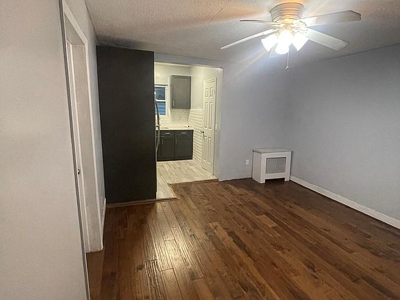 5th image of 107-24 131st St