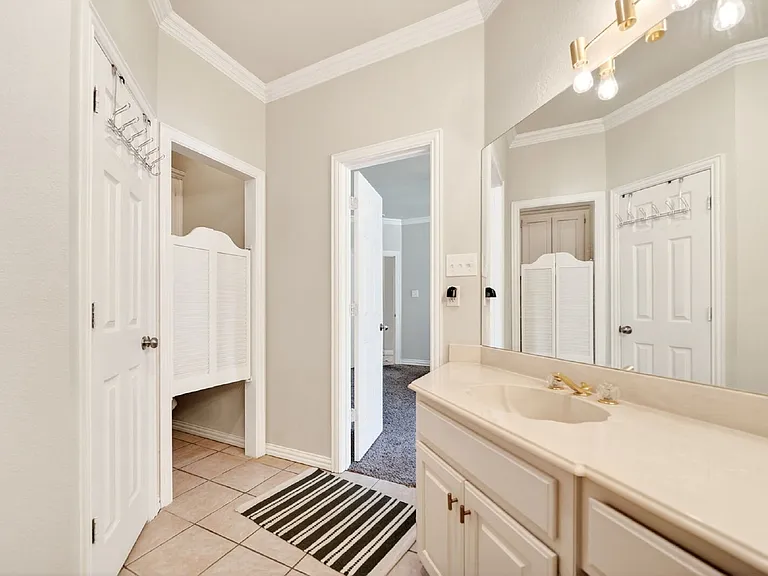 5108 Foxhaven Ct — Photo 15