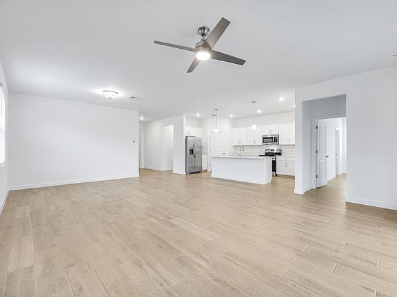 4th image of 14303 Winding Cedar Way
