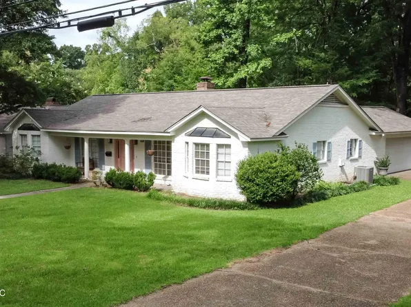 5355 Suffolk Dr, Jackson, MS 39211