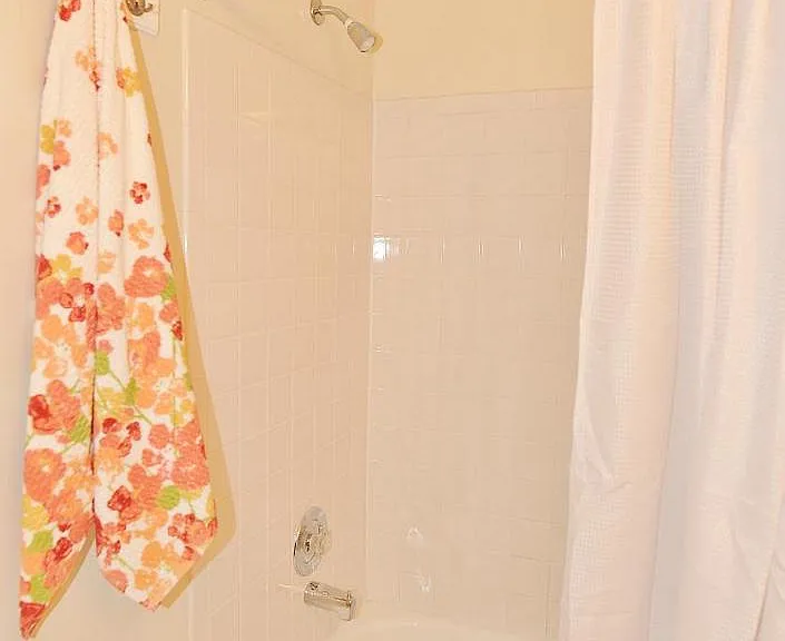 7411 Salford Ct — Photo 18