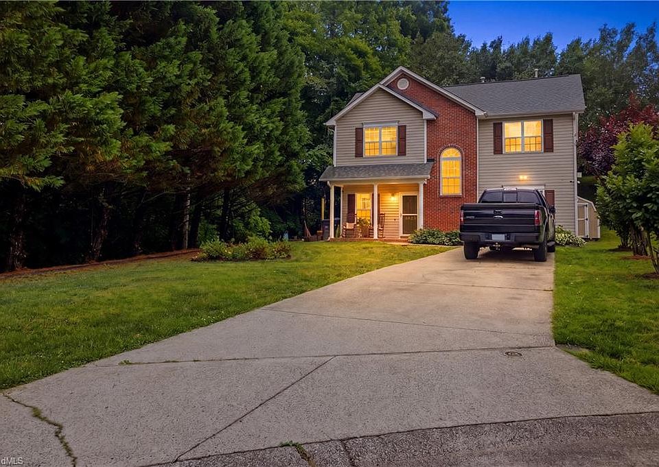 1st image of 3825 Poplar Valley Ln