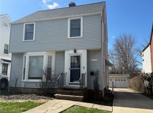 1924 Powell Ave, Cleveland Heights, OH 44118