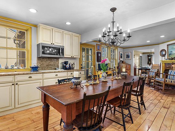 5th image of 27 Windmill Hill Lane