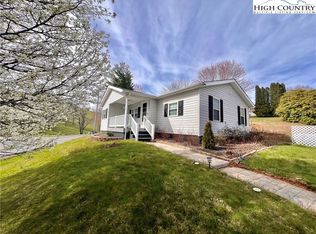 2305 Mount Jefferson Rd, West Jefferson, NC 28694