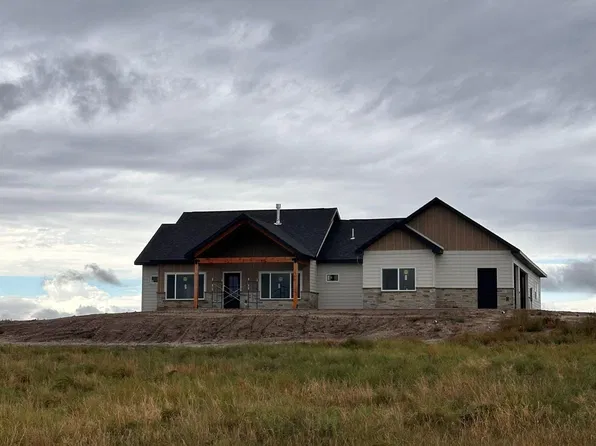 13311 Sunup Ln, Hot Springs, SD 57747