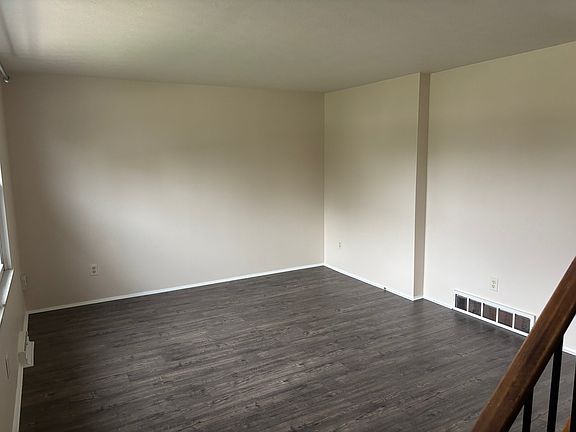 3rd image of 4416 Larkdale Dr