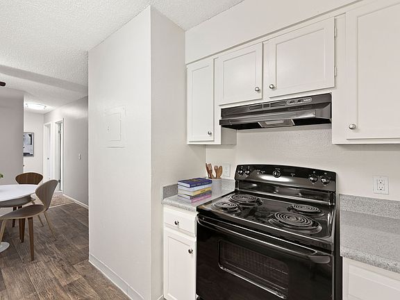 5th image of 16300 E 17th Pl #493