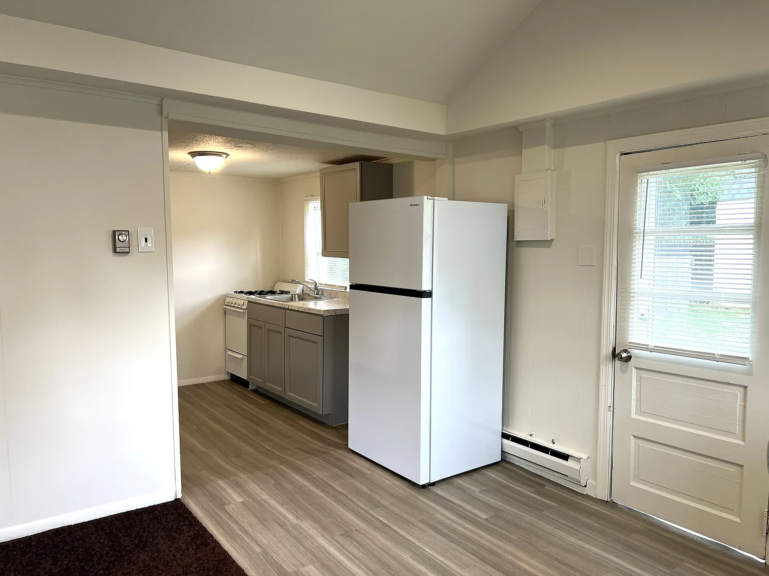 1 bed, 550 sqft, $1,495 — Photo 4