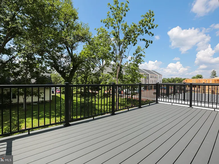 6902 Karter Robinson Dr — Photo 27