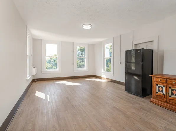 1803 Taylor St - Liberty Manor