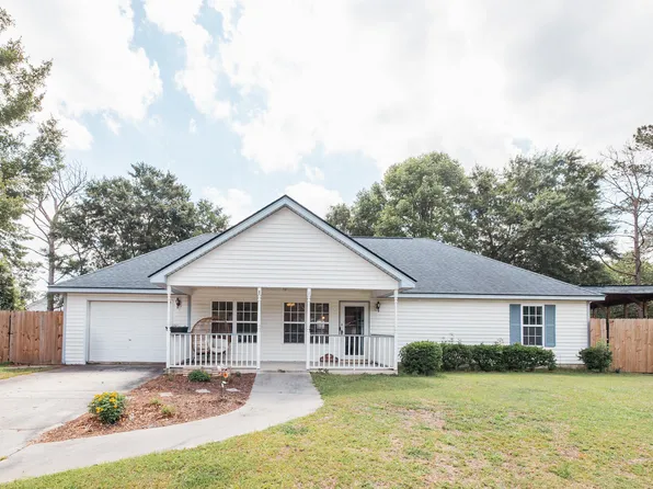 110 Wicker Ct, Summerville, SC 29486