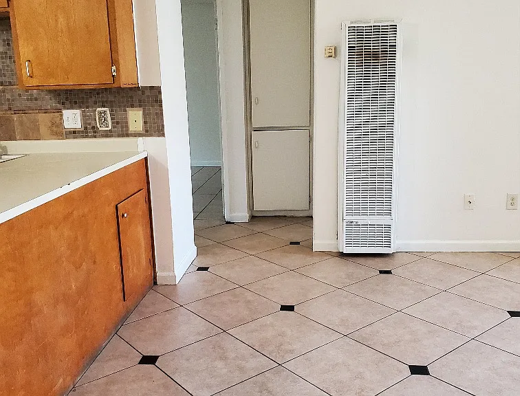 227 Clifford Ave #227 — Photo 3