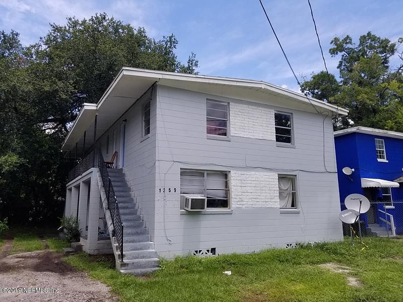1st image of 1359 W 30th St